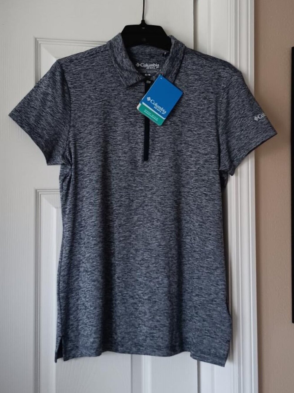 COLUMBIA Women's Polo Shirt Short Sleeve Gray Size Medium NEW